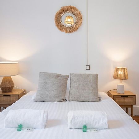Appartement Spacieux Et Chaleureux Coeur De Ville Chambery Ngoại thất bức ảnh